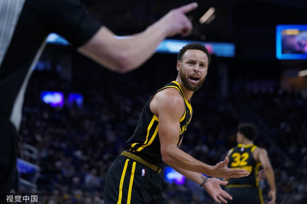 配合使得他 配合使得他