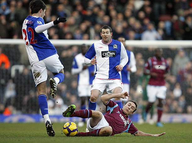 件让我们再 件让我们再