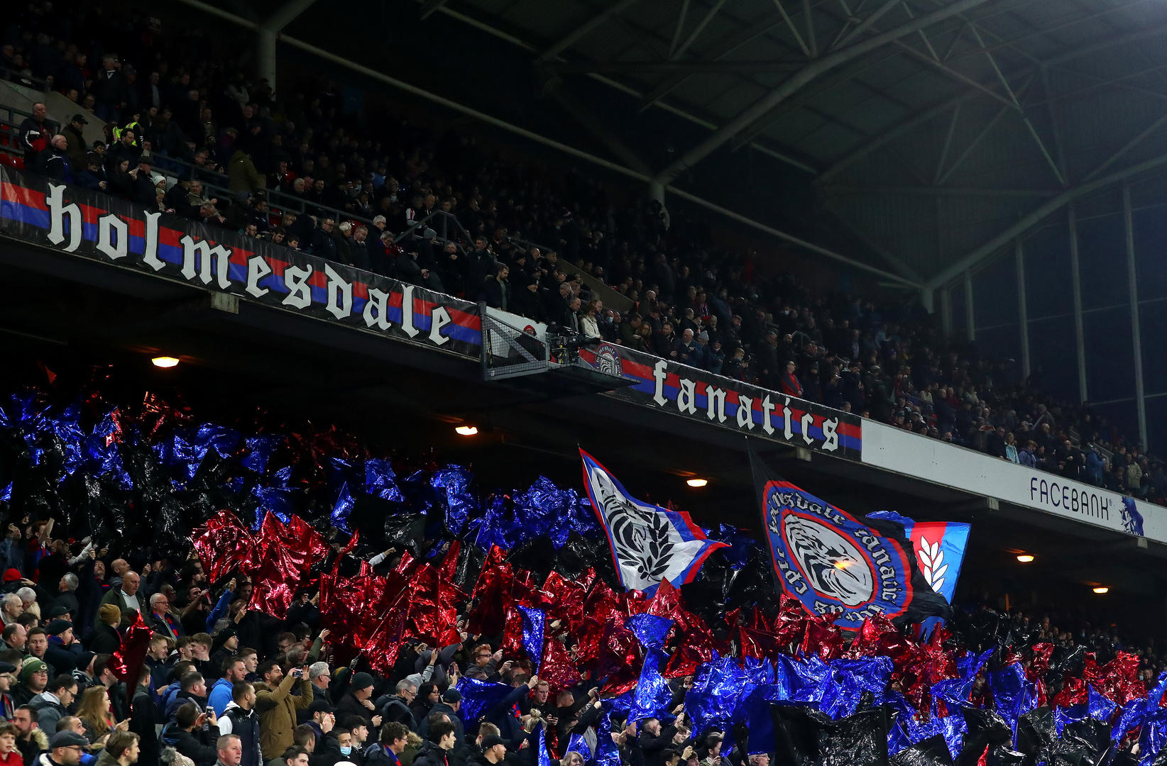 重塑足球文 重塑足球文